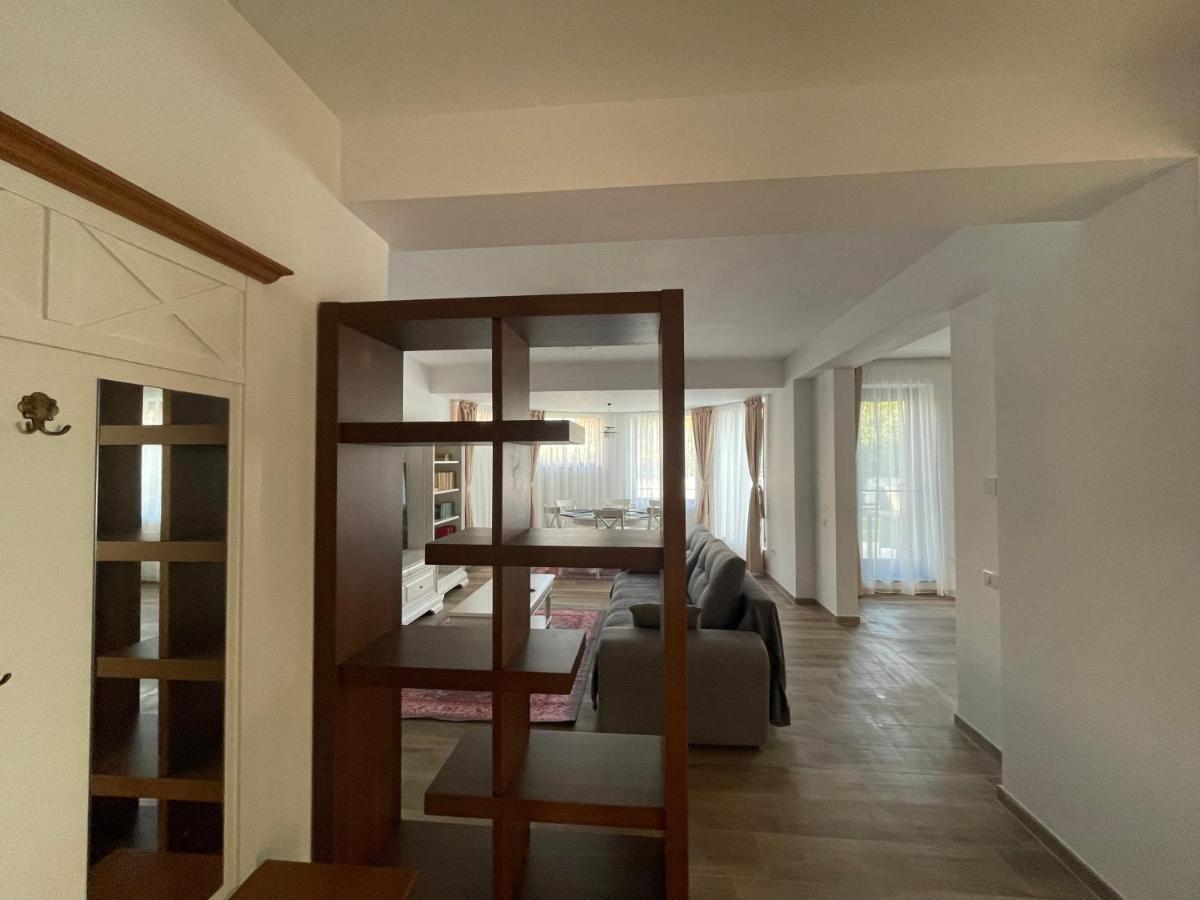 بوخارست Iarca Inn المظهر الخارجي الصورة